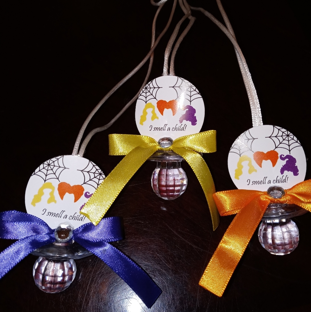 36 Hocus Pocus Baby Shower Pacifiers Necklaces